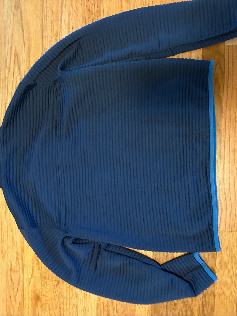Ll bean pullover - Picture 3 of 3